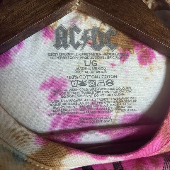 AC/DC High Voltage Graphic Tee Size Large NWOT - Picture 6 of 6